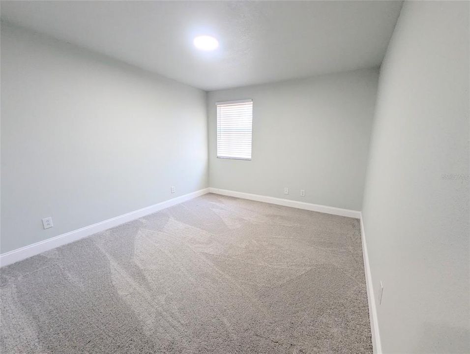Activo con contrato: $479,900 (4 camas, 2 baños, 2314 Pies cuadrados)