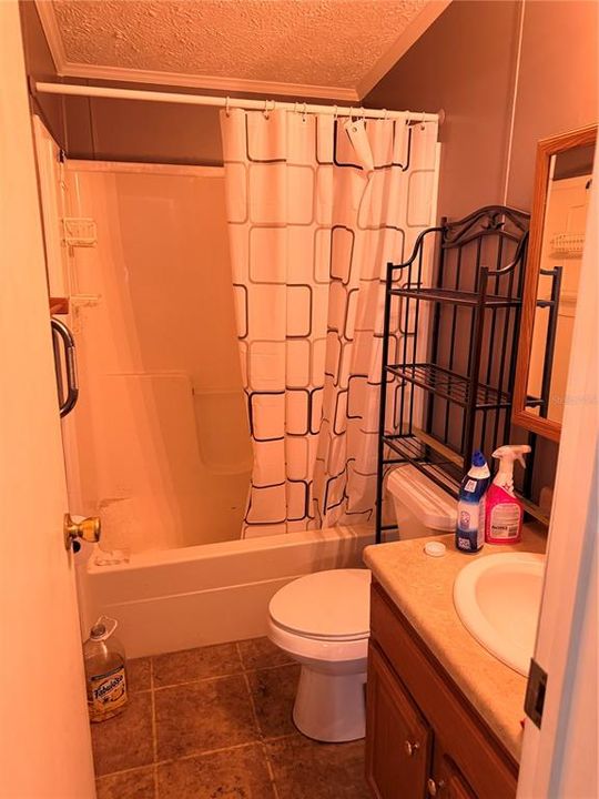 For Sale: $125,000 (3 beds, 2 baths, 1243 Square Feet)