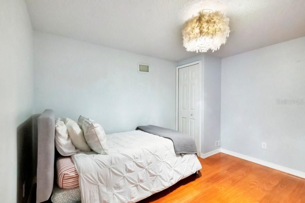 En Venta: $289,900 (3 camas, 2 baños, 1386 Pies cuadrados)