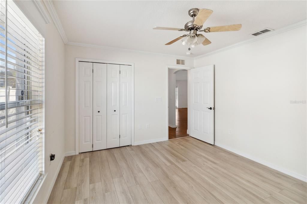 На продажу: $379,900 (3 спален, 2 ванн, 2012 Квадратных фут)