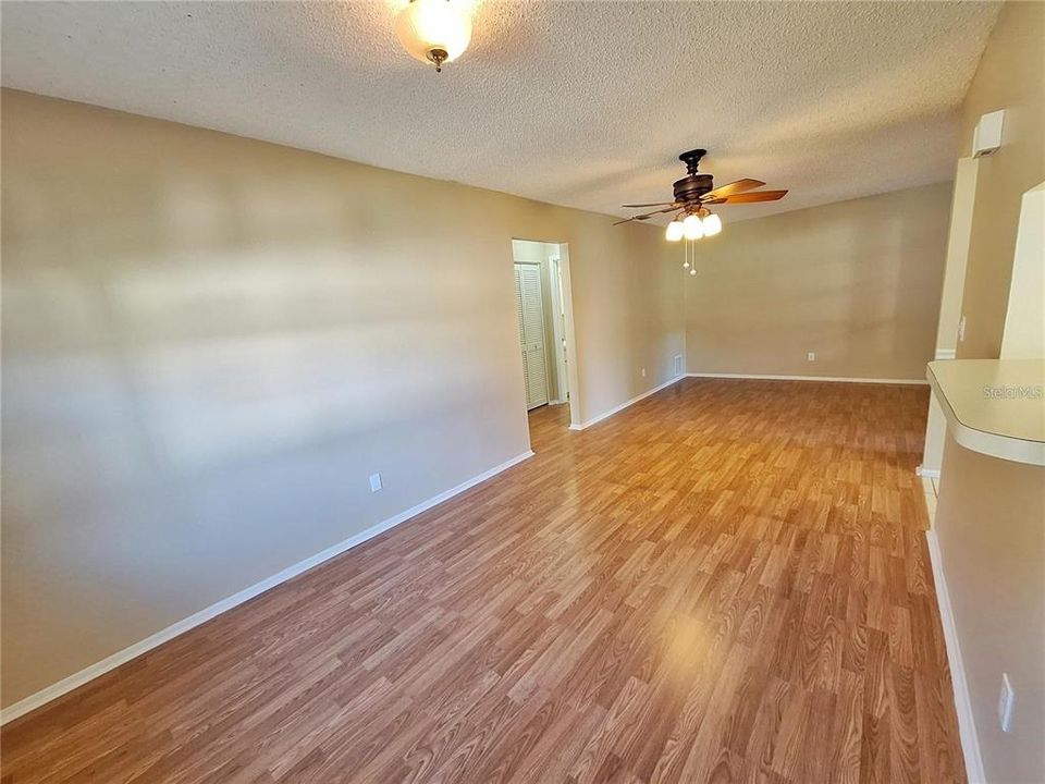 For Rent: $2,200 (2 beds, 2 baths, 1076 Square Feet)