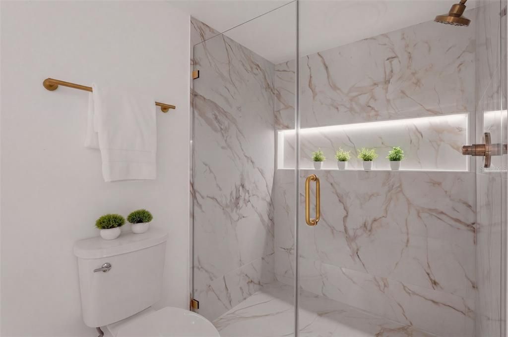 Activo con contrato: $514,900 (2 camas, 2 baños, 1630 Pies cuadrados)