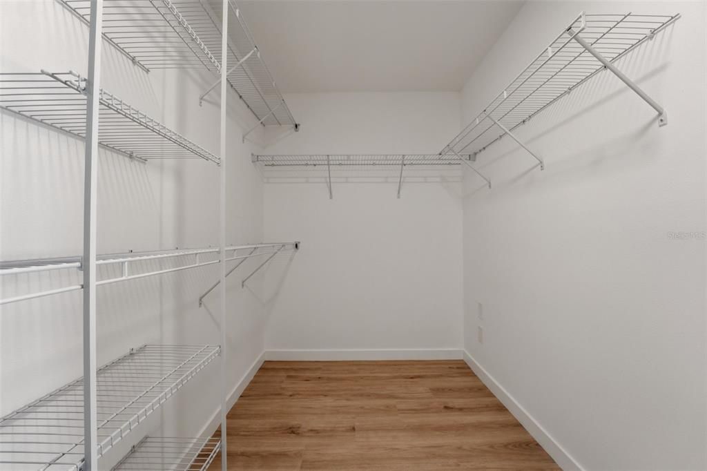 Activo con contrato: $514,900 (2 camas, 2 baños, 1630 Pies cuadrados)