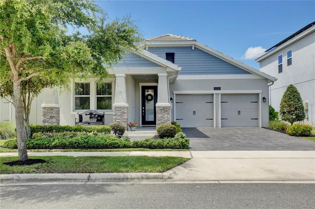 For Sale: $560,000 (3 beds, 2 baths, 2110 Square Feet)