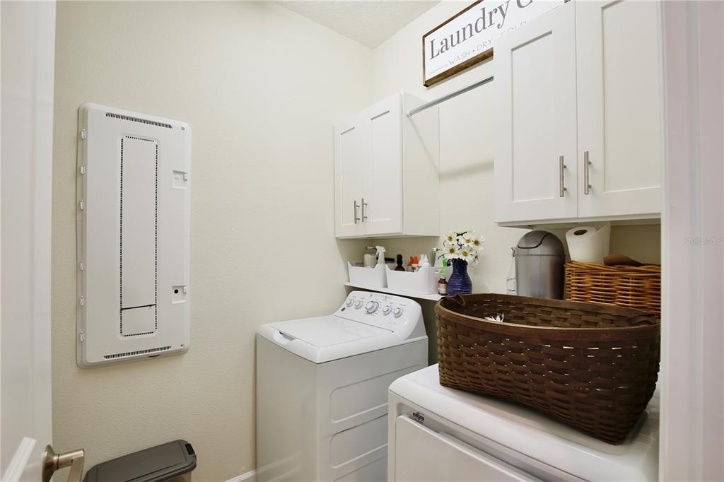 For Sale: $560,000 (3 beds, 2 baths, 2110 Square Feet)