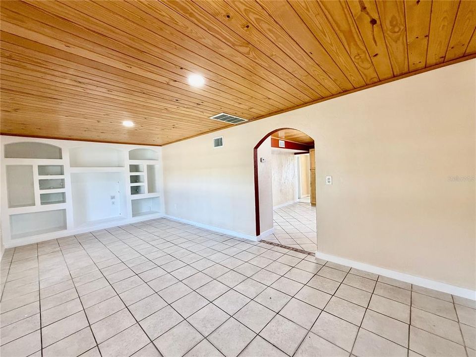En Venta: $230,000 (3 camas, 1 baños, 1146 Pies cuadrados)
