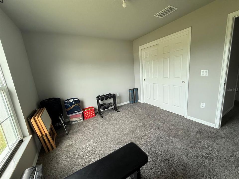 For Sale: $439,900 (4 beds, 3 baths, 1669 Square Feet)