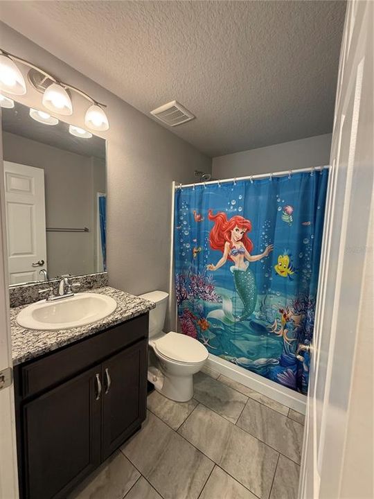 For Sale: $439,900 (4 beds, 3 baths, 1669 Square Feet)