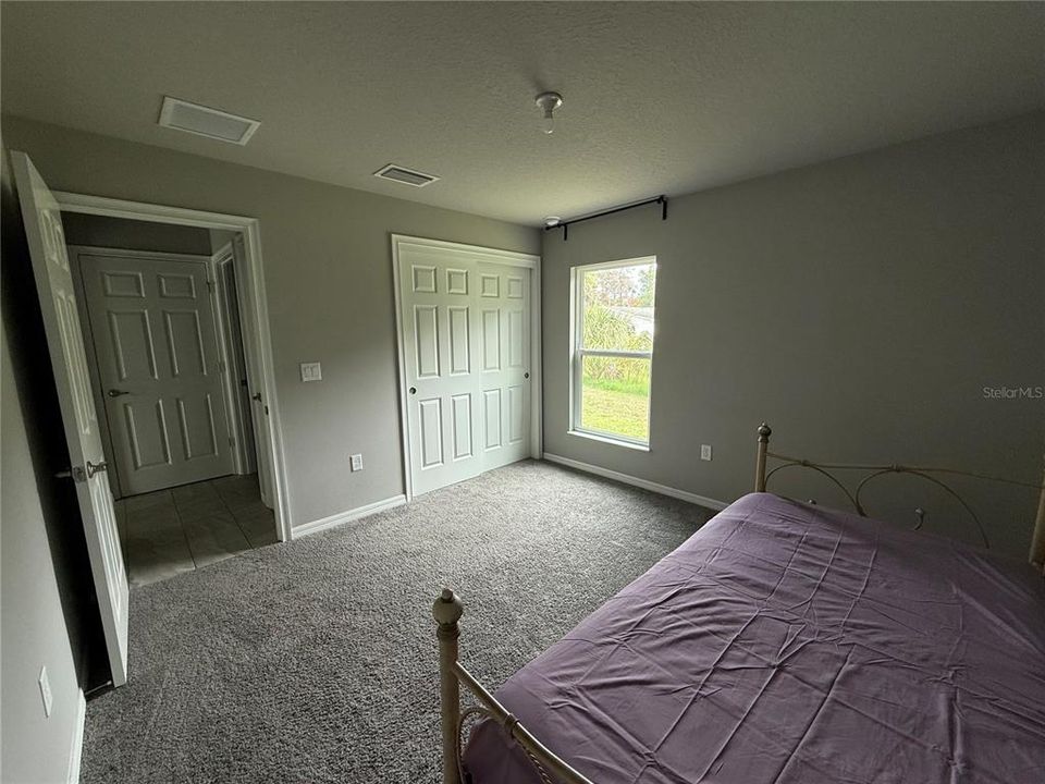 For Sale: $439,900 (4 beds, 3 baths, 1669 Square Feet)