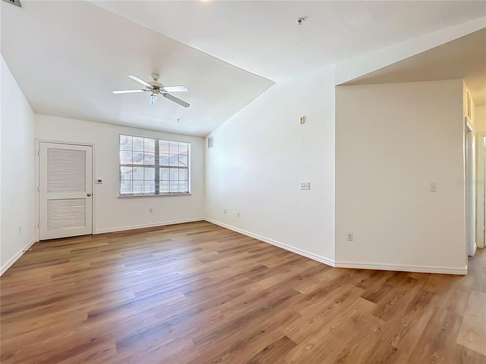 Activo con contrato: $160,500 (1 camas, 1 baños, 846 Pies cuadrados)