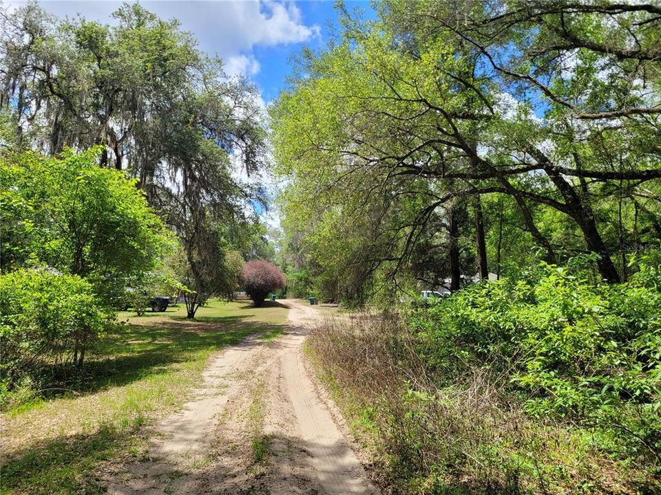 En Venta: $10,000 (0.27 acres)