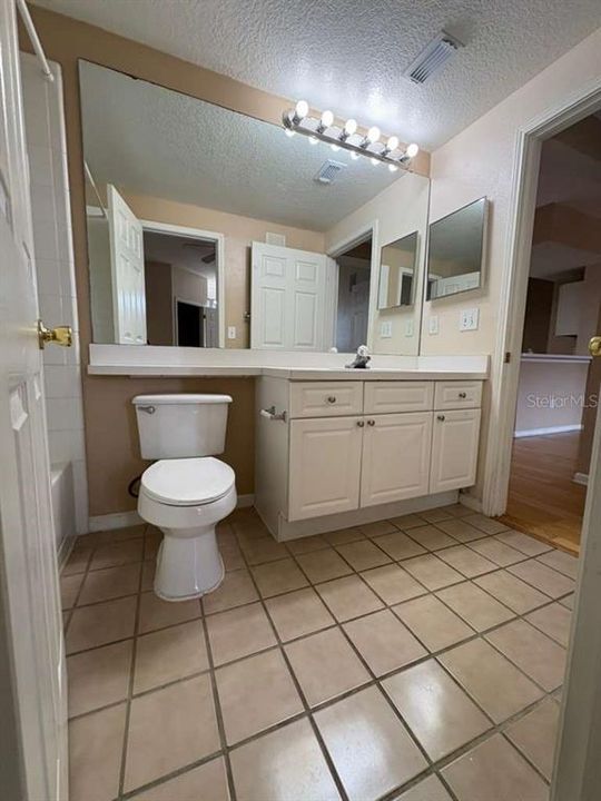 For Rent: $1,600 (1 beds, 1 baths, 753 Square Feet)