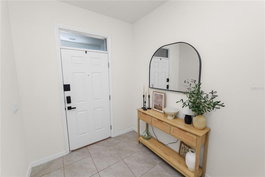 For Sale: $298,000 (3 beds, 2 baths, 1681 Square Feet)