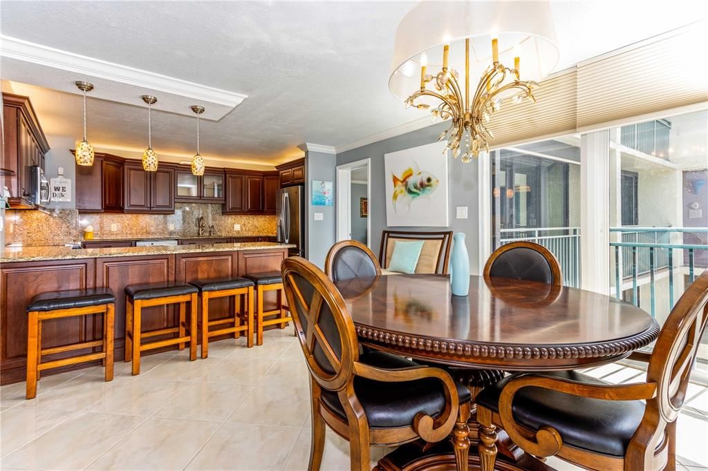 На продажу: $1,550,000 (3 спален, 3 ванн, 2500 Квадратных фут)