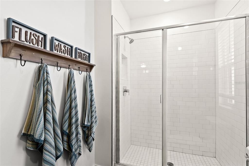 Active With Contract: $579,000 (5 beds, 4 baths, 3326 Square Feet)