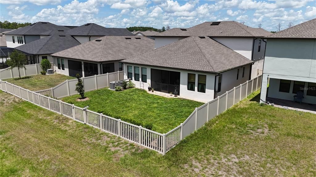 Active With Contract: $579,000 (5 beds, 4 baths, 3326 Square Feet)