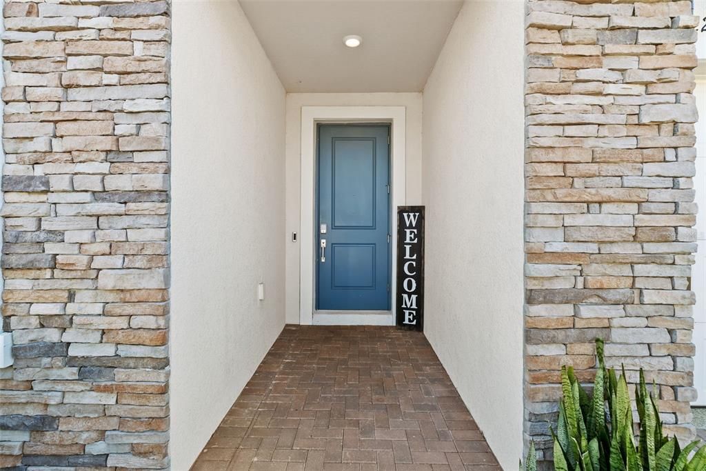 Active With Contract: $579,000 (5 beds, 4 baths, 3326 Square Feet)