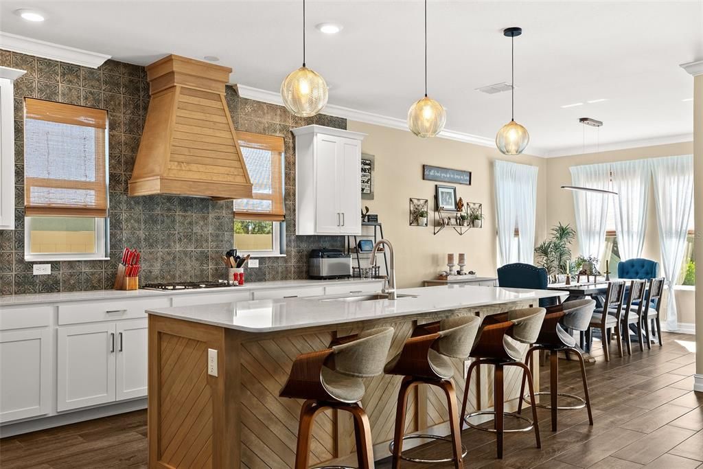 Active With Contract: $579,000 (5 beds, 4 baths, 3326 Square Feet)