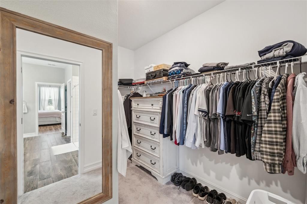 Active With Contract: $579,000 (5 beds, 4 baths, 3326 Square Feet)