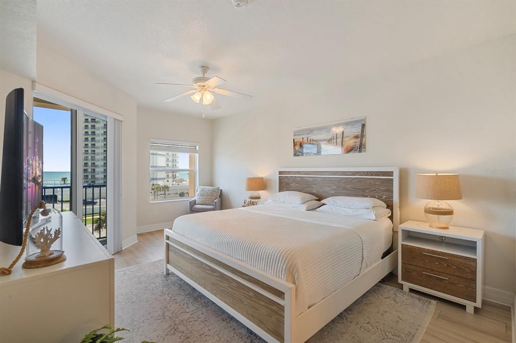 Activo con contrato: $439,900 (2 camas, 2 baños, 1389 Pies cuadrados)