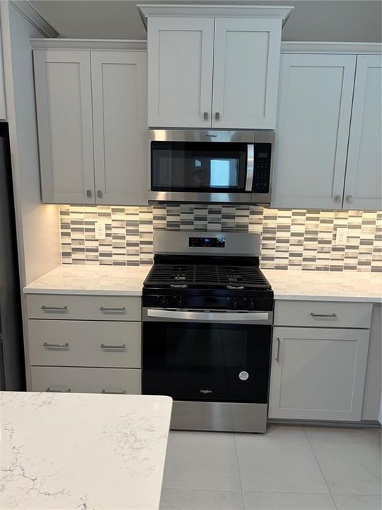 For Rent: $2,200 (2 beds, 2 baths, 1469 Square Feet)