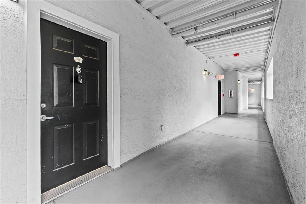 Activo con contrato: $145,000 (1 camas, 1 baños, 667 Pies cuadrados)