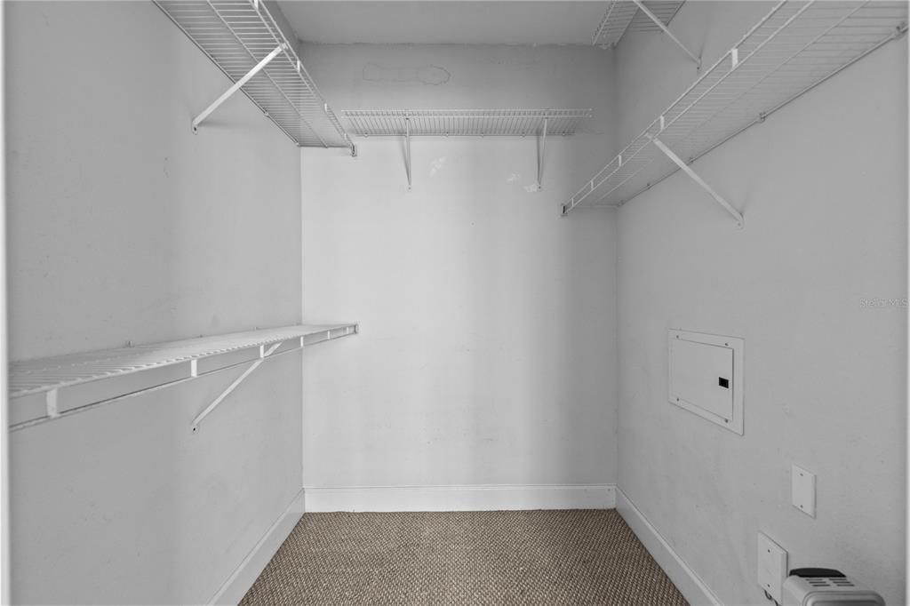 Activo con contrato: $145,000 (1 camas, 1 baños, 667 Pies cuadrados)