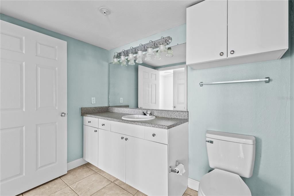 Activo con contrato: $145,000 (1 camas, 1 baños, 667 Pies cuadrados)