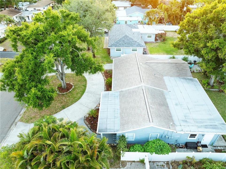 Activo con contrato: $487,000 (4 camas, 2 baños, 2160 Pies cuadrados)