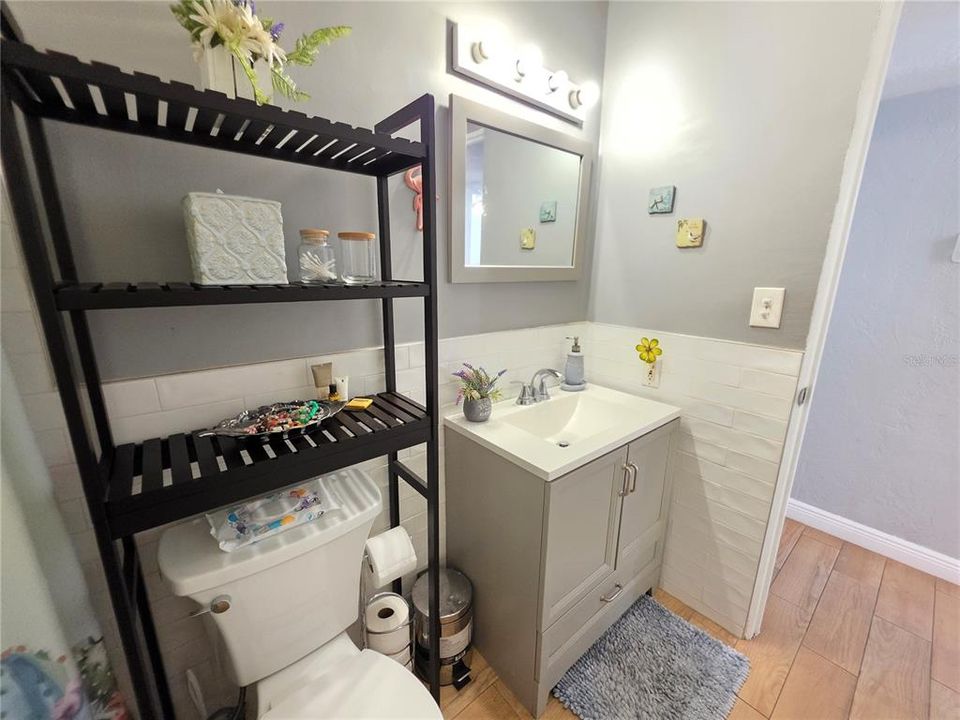 Activo con contrato: $487,000 (4 camas, 2 baños, 2160 Pies cuadrados)