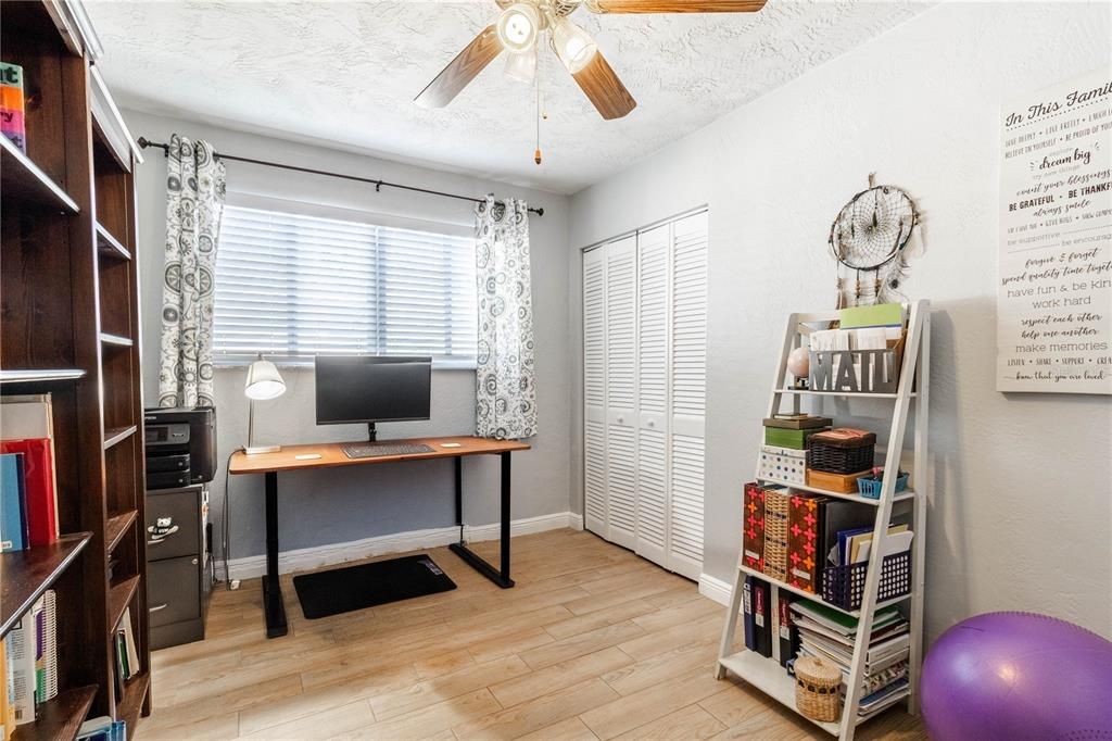 Activo con contrato: $487,000 (4 camas, 2 baños, 2160 Pies cuadrados)