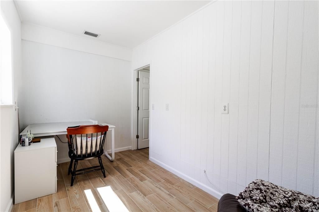 Activo con contrato: $487,000 (4 camas, 2 baños, 2160 Pies cuadrados)
