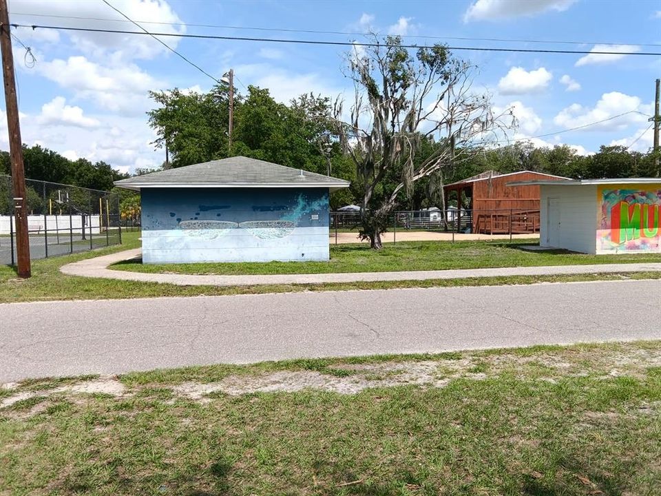 For Sale: $449,900 (7 beds, 0 baths, 3280 Square Feet)