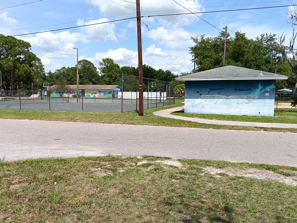 For Sale: $449,900 (7 beds, 0 baths, 3280 Square Feet)