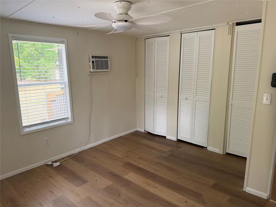 En Venta: $159,900 (3 camas, 1 baños, 945 Pies cuadrados)