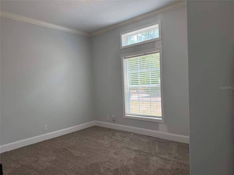 For Sale: $279,900 (4 beds, 2 baths, 2280 Square Feet)
