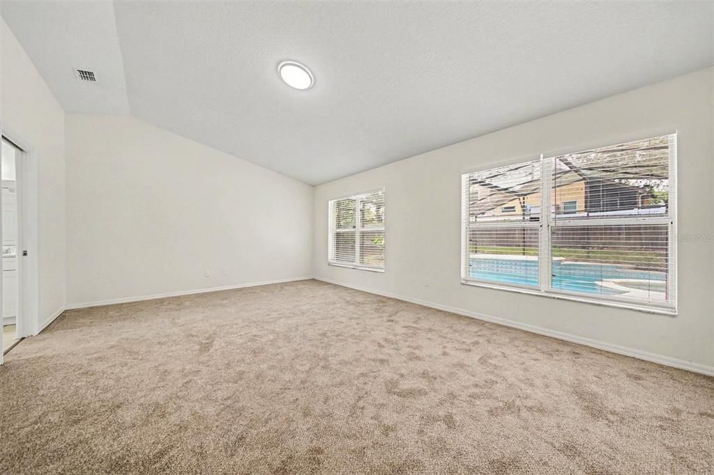 For Sale: $374,900 (4 beds, 2 baths, 1783 Square Feet)
