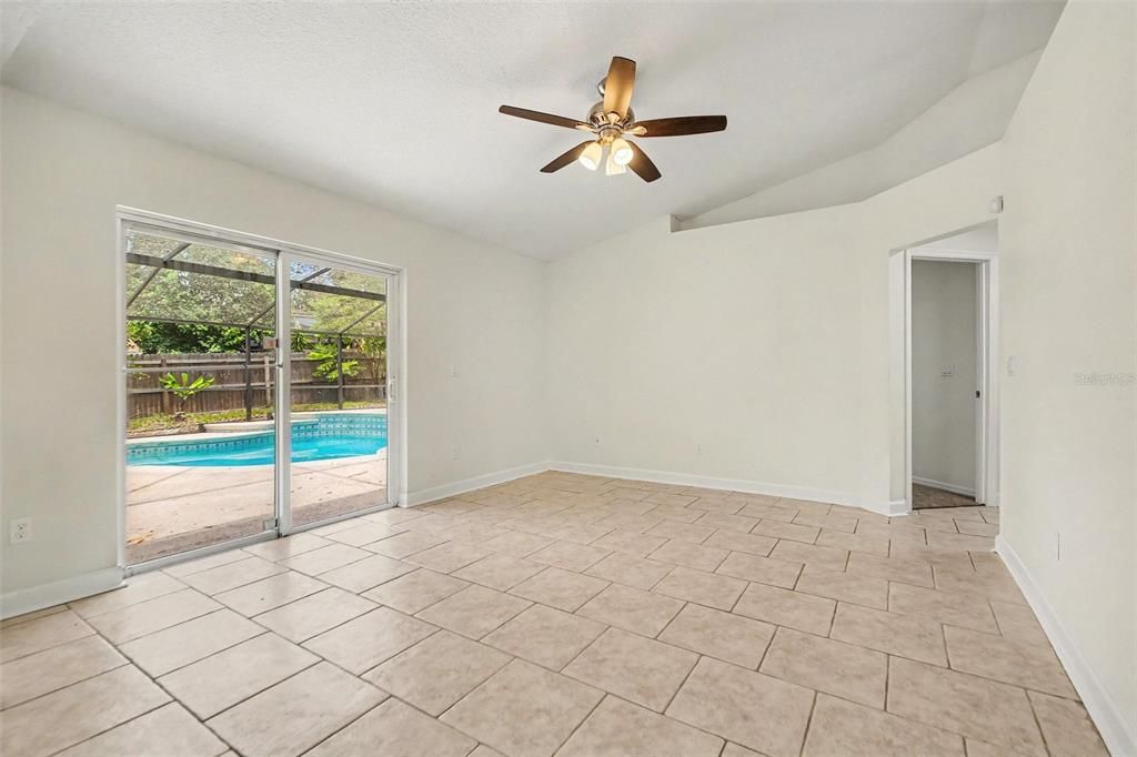 For Sale: $374,900 (4 beds, 2 baths, 1783 Square Feet)