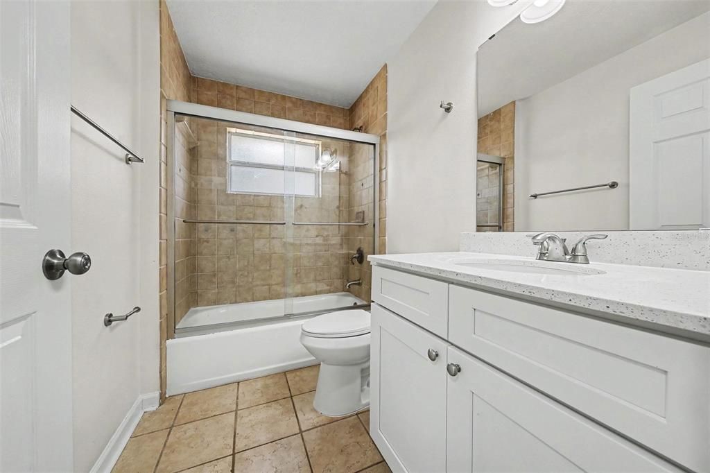 For Sale: $374,900 (4 beds, 2 baths, 1783 Square Feet)