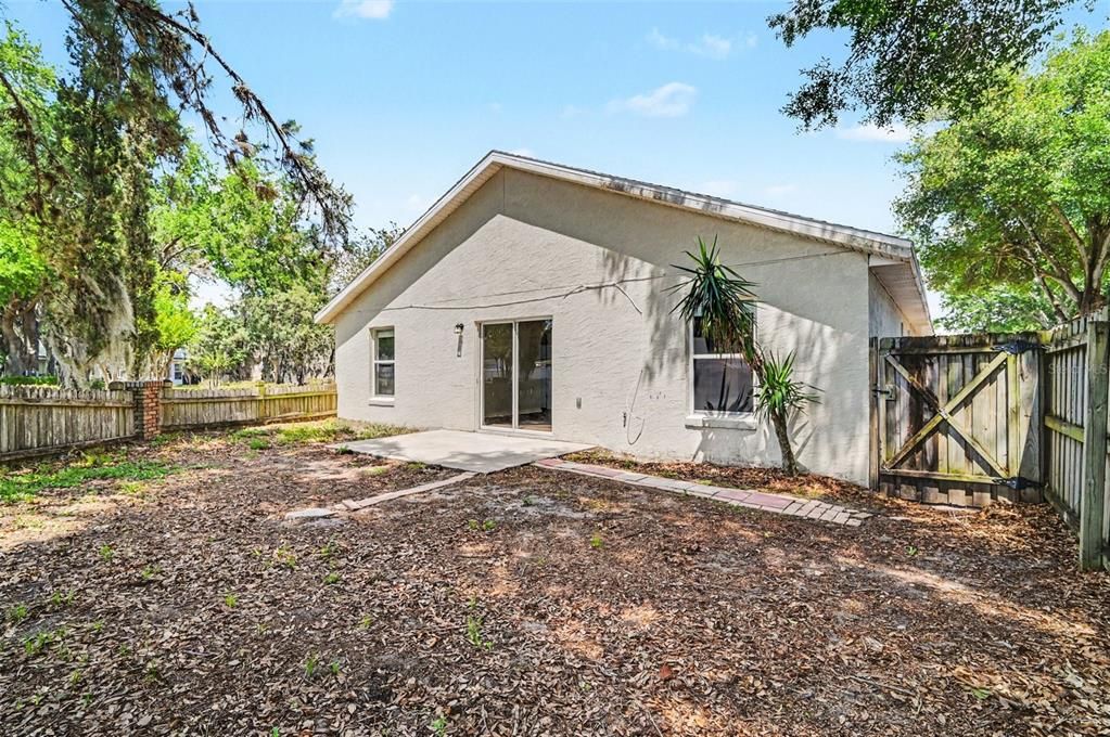 En Venta: $244,900 (3 camas, 2 baños, 1165 Pies cuadrados)