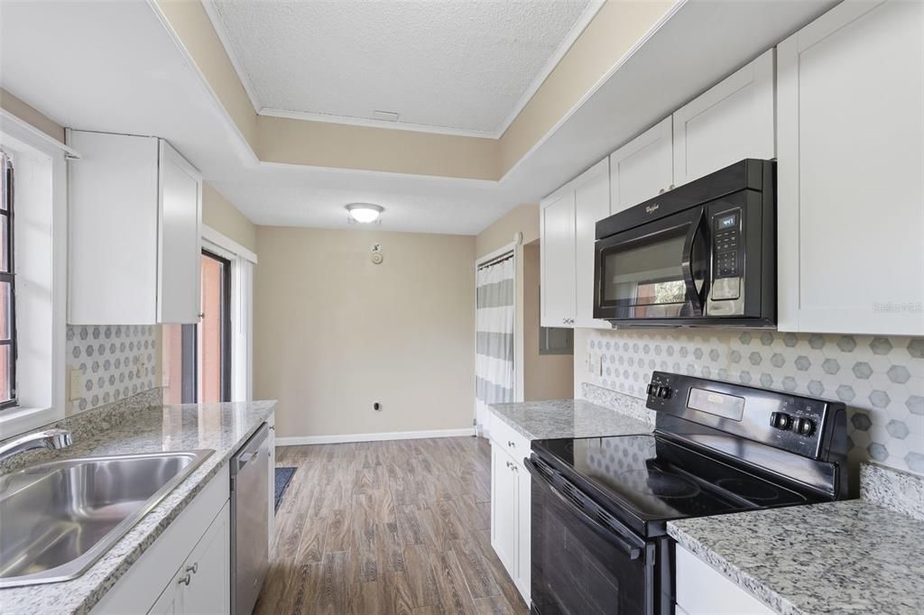 En Venta: $205,000 (3 camas, 2 baños, 1151 Pies cuadrados)