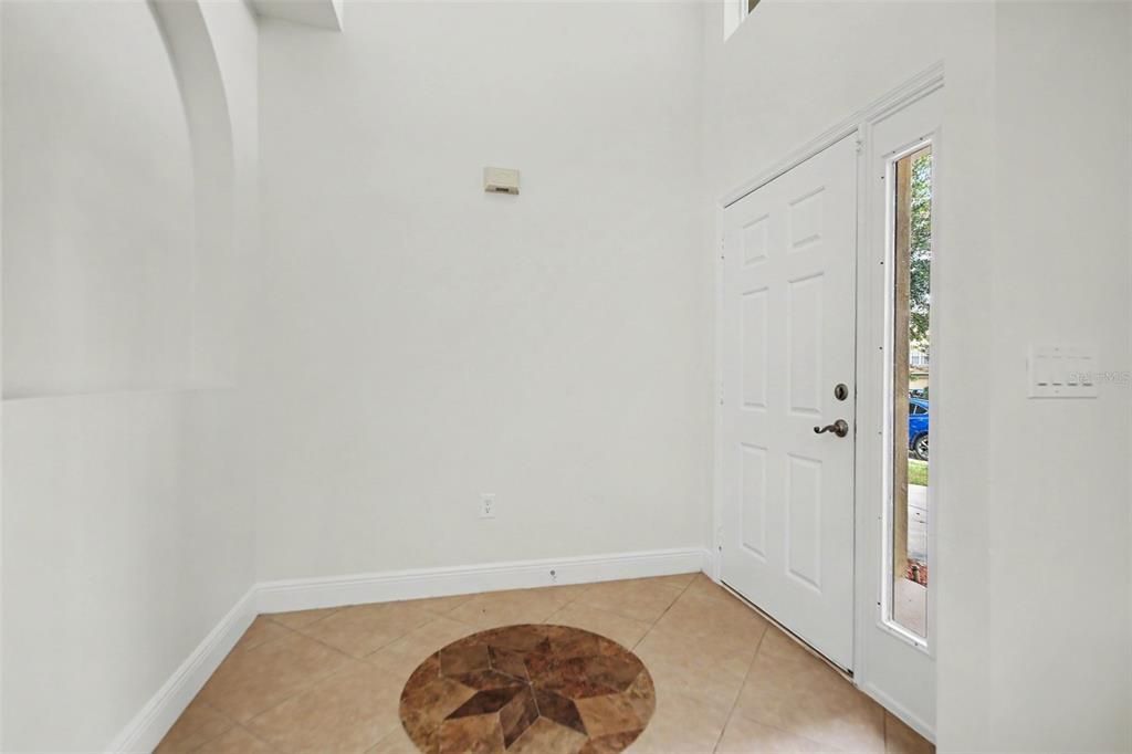 For Sale: $364,900 (4 beds, 2 baths, 1968 Square Feet)