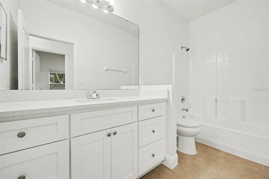 For Sale: $364,900 (4 beds, 2 baths, 1968 Square Feet)