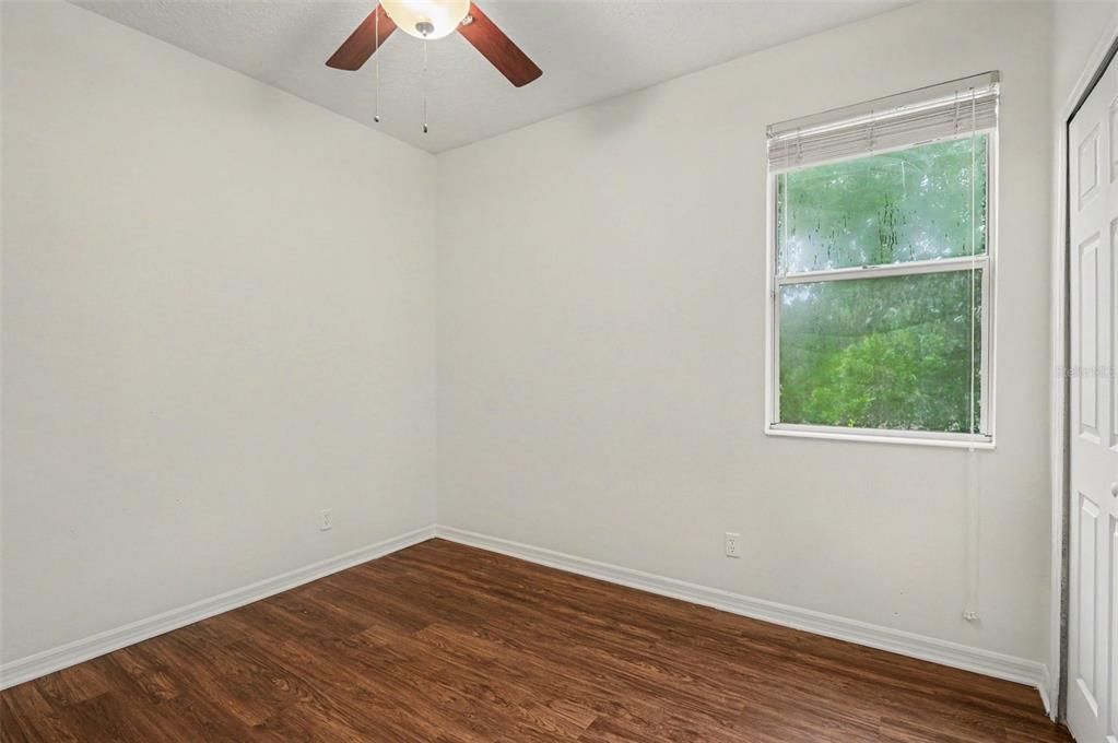 Activo con contrato: $669,900 (4 camas, 4 baños, 3049 Pies cuadrados)