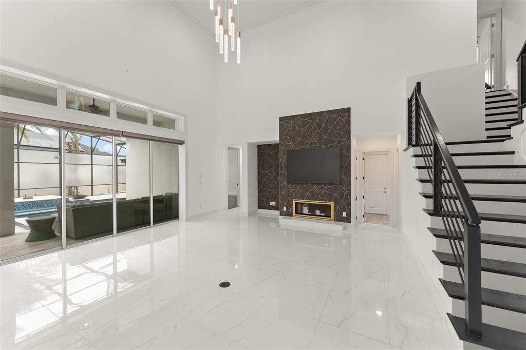 For Sale: $1,695,000 (5 beds, 4 baths, 4237 Square Feet)