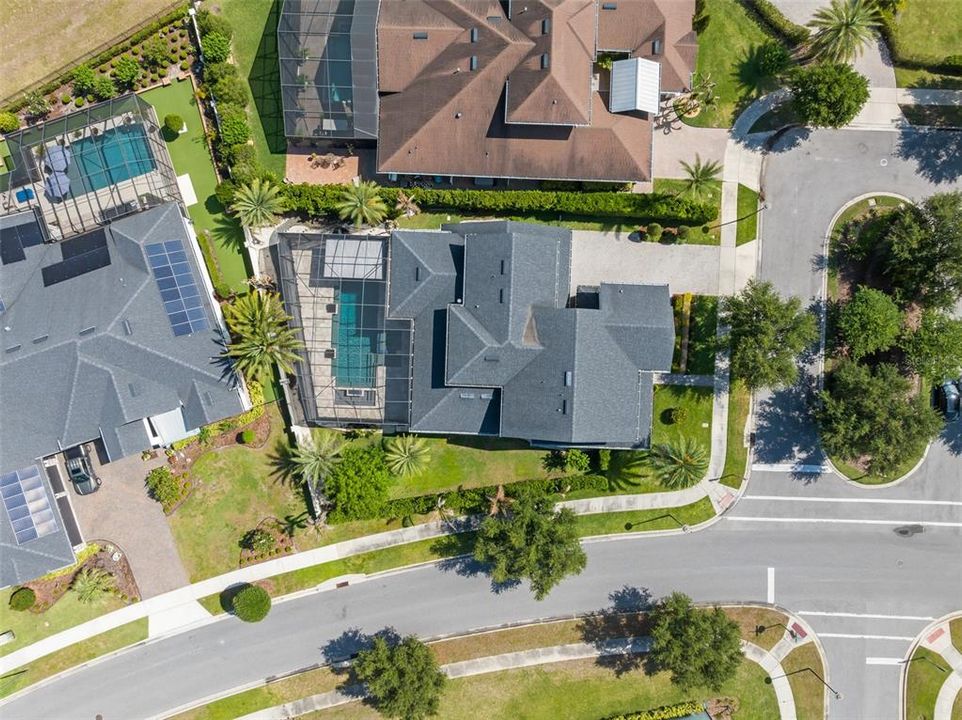 For Sale: $1,695,000 (5 beds, 4 baths, 4237 Square Feet)