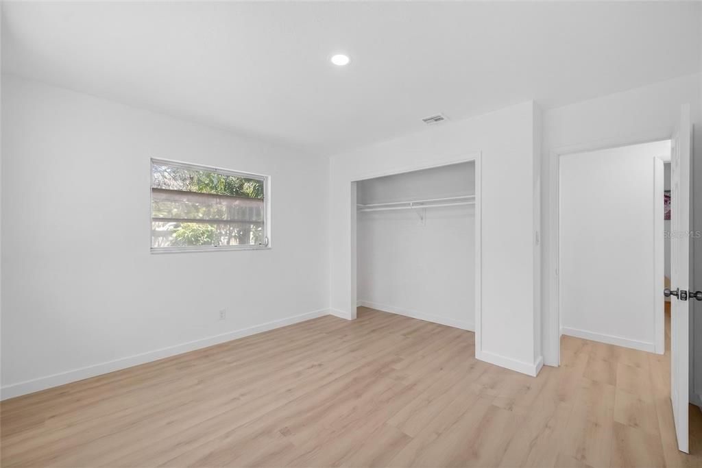 For Sale: $725,000 (3 beds, 2 baths, 1696 Square Feet)