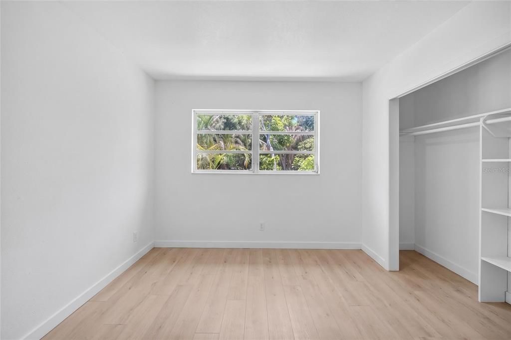 For Sale: $725,000 (3 beds, 2 baths, 1696 Square Feet)