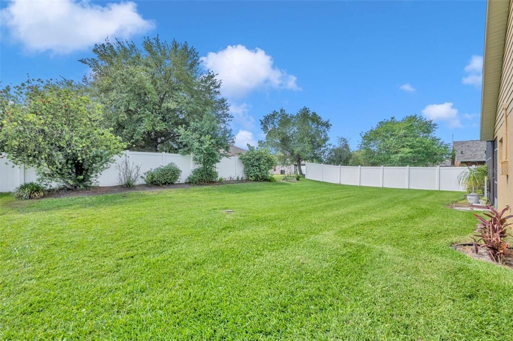 Active With Contract: $399,900 (4 beds, 3 baths, 2033 Square Feet)