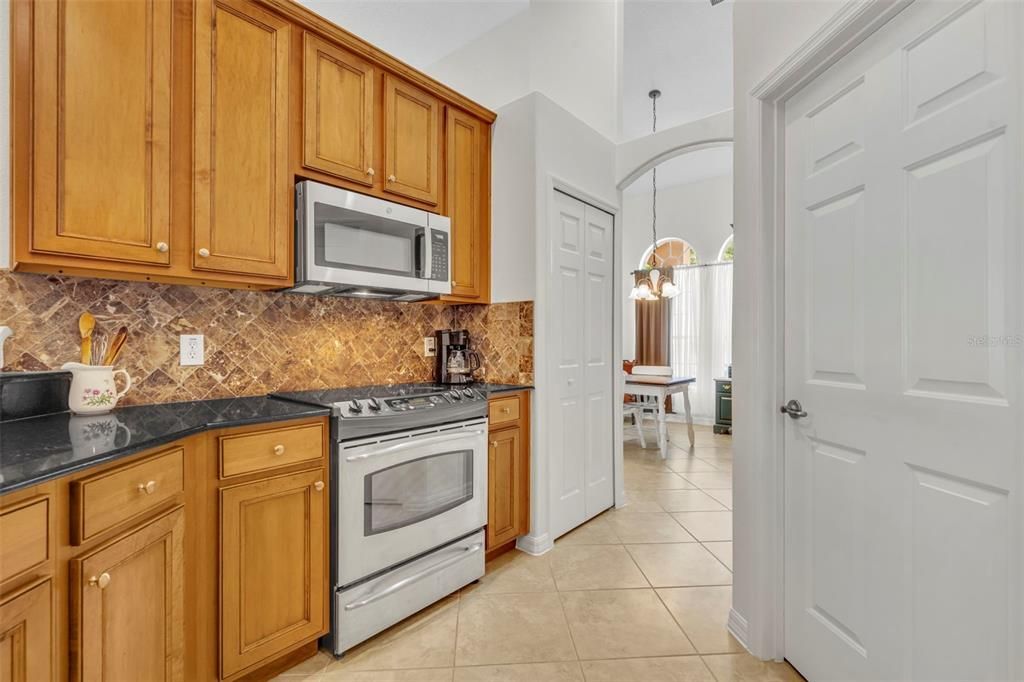 Active With Contract: $399,900 (4 beds, 3 baths, 2033 Square Feet)